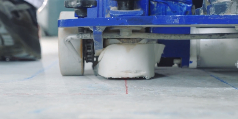 Samotne frezovanie podlahovky.jpg